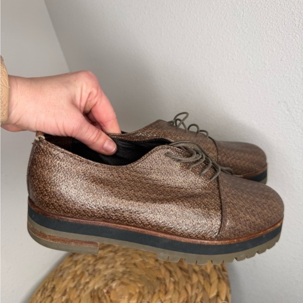 Attilio Giusti Leombruni Metallic Brown platform Oxfords lace up brogues sparkle